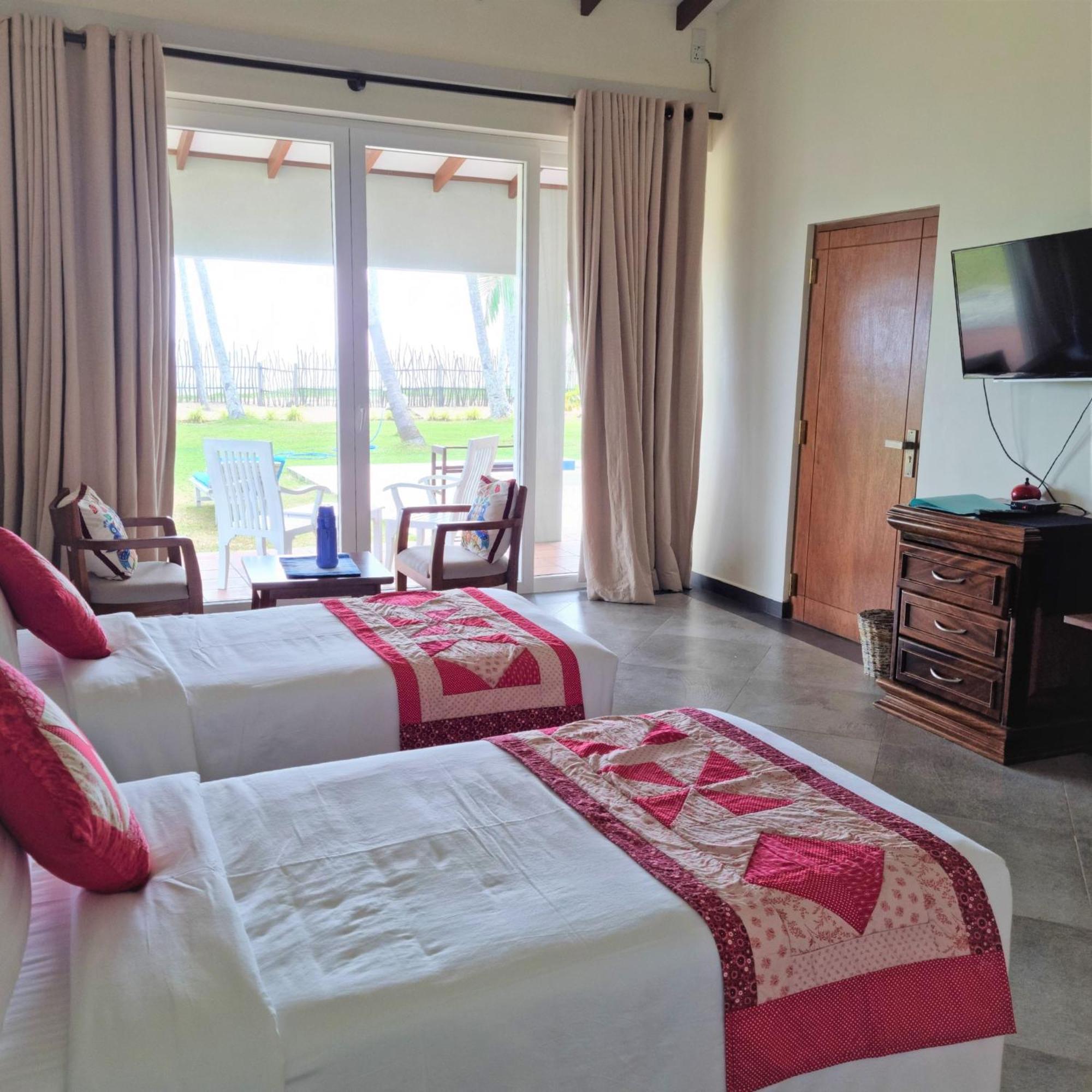 Arhimser Villa-Superb 4 Bedroom Beachfront For 8 In Ranna, Tangalle, Bb, Pool, Free Pick Up For 7 Night Stays Arriving Together, Serviced, Taxes Included المظهر الخارجي الصورة