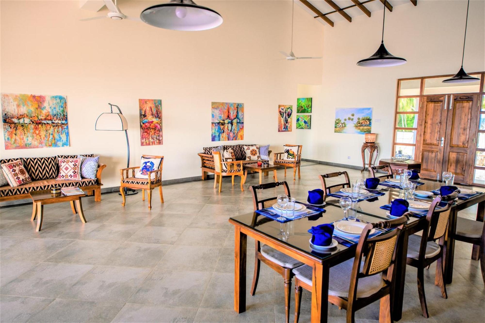 Arhimser Villa-Superb 4 Bedroom Beachfront For 8 In Ranna, Tangalle, Bb, Pool, Free Pick Up For 7 Night Stays Arriving Together, Serviced, Taxes Included الغرفة الصورة