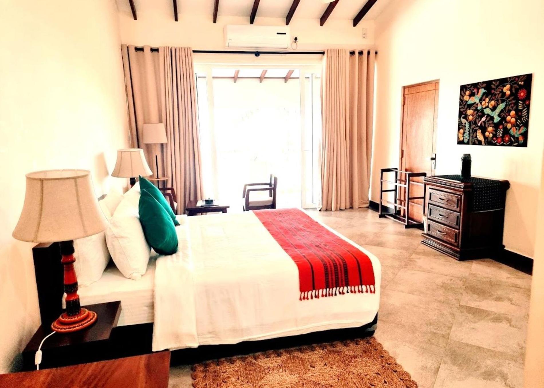 Arhimser Villa-Superb 4 Bedroom Beachfront For 8 In Ranna, Tangalle, Bb, Pool, Free Pick Up For 7 Night Stays Arriving Together, Serviced, Taxes Included المظهر الخارجي الصورة