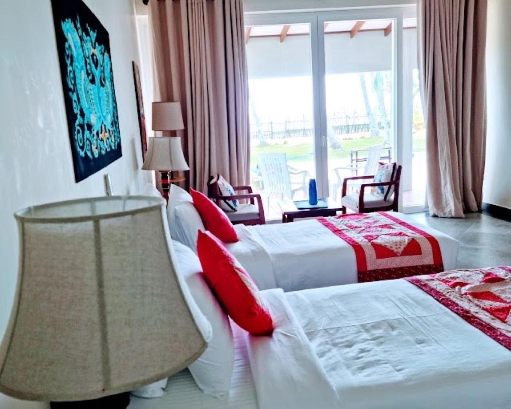 Arhimser Villa-Superb 4 Bedroom Beachfront For 8 In Ranna, Tangalle, Bb, Pool, Free Pick Up For 7 Night Stays Arriving Together, Serviced, Taxes Included المظهر الخارجي الصورة